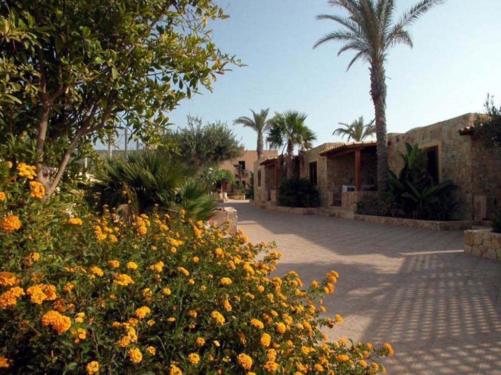 Oasis Hotel Residence Resort LMP Kamer foto