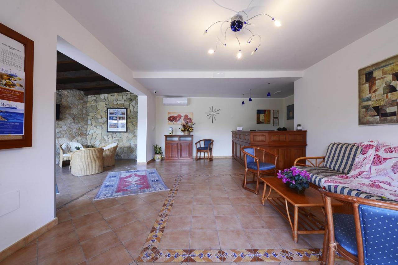 Oasis Hotel Residence Resort LMP Buitenkant foto